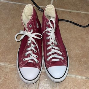 Maroon high top converse